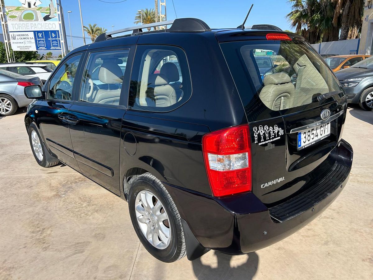 KIA CARNIVAL EX 2.9 CRDI AUTO SPANISH LHD IN SPAIN 75000 MILES 7 SEATS 2010